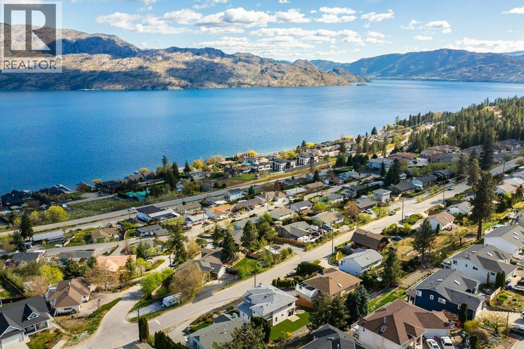  5226 Clarence Road, Peachland