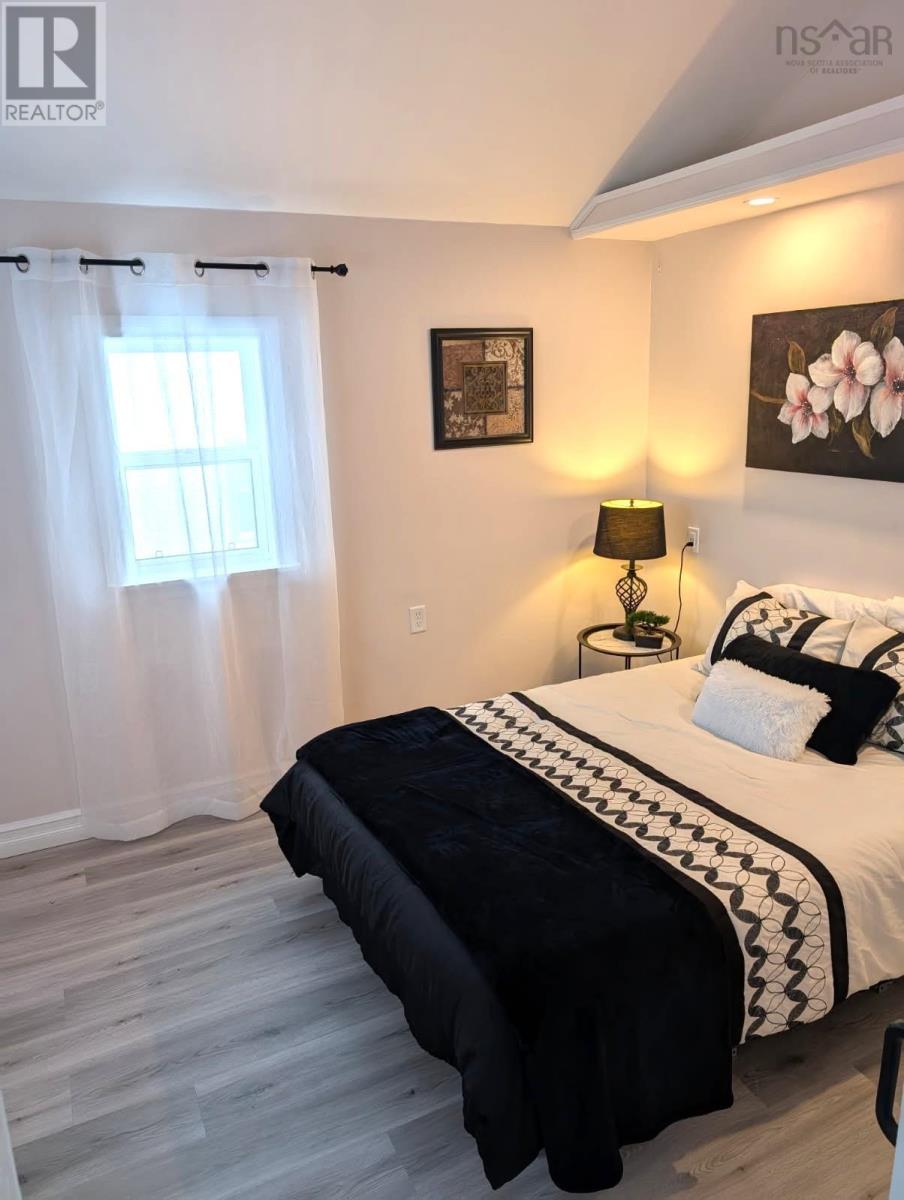 Property 13 of 21 of 165 St. Phillips Street