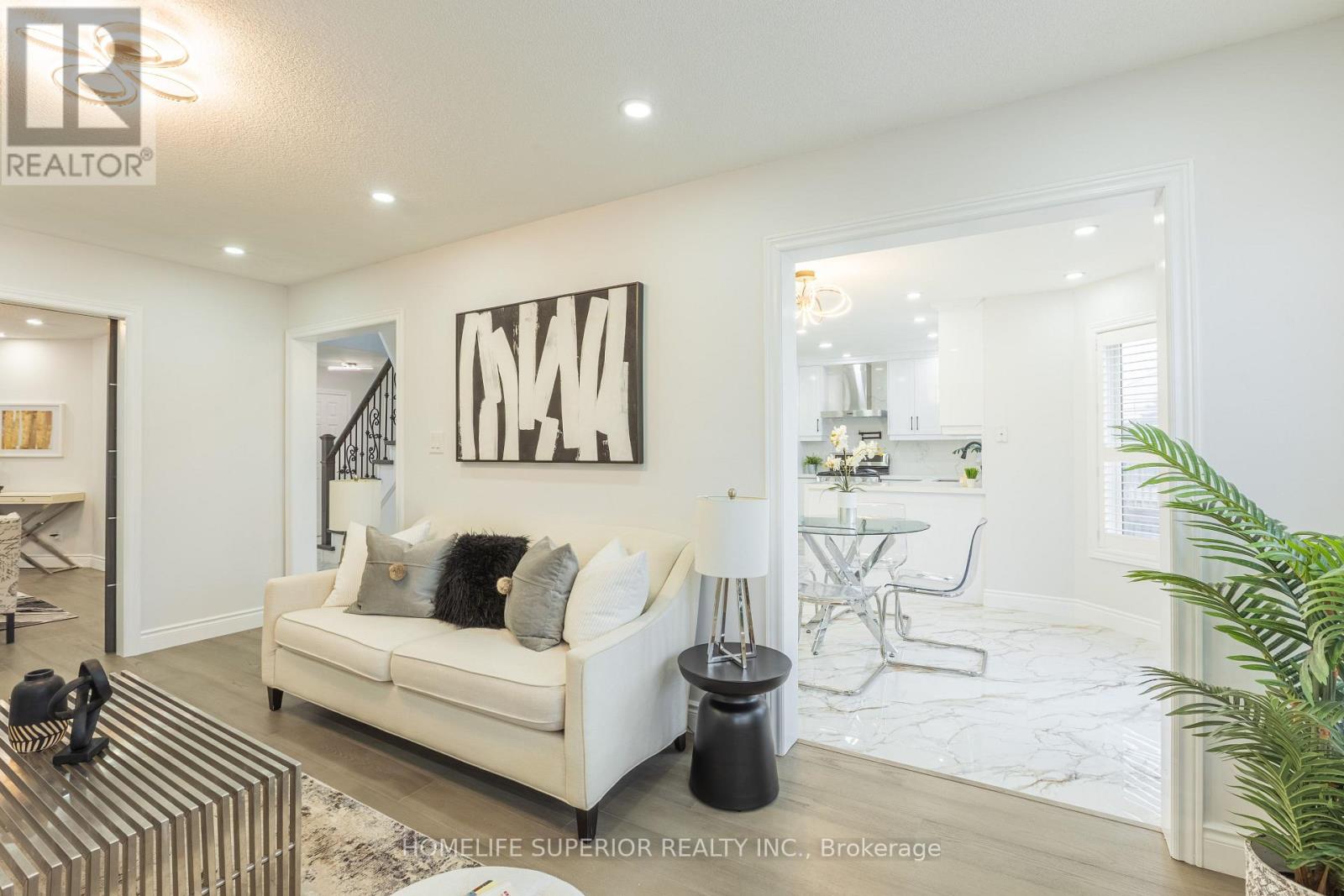 95 CLUNE PLACE - 7