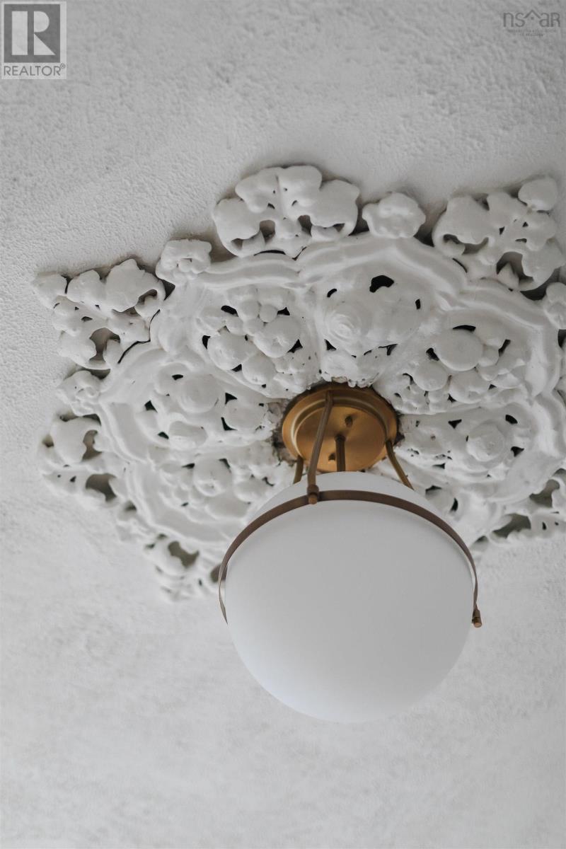 Property 29 of 49 of 1154 - 1156 Queen Street