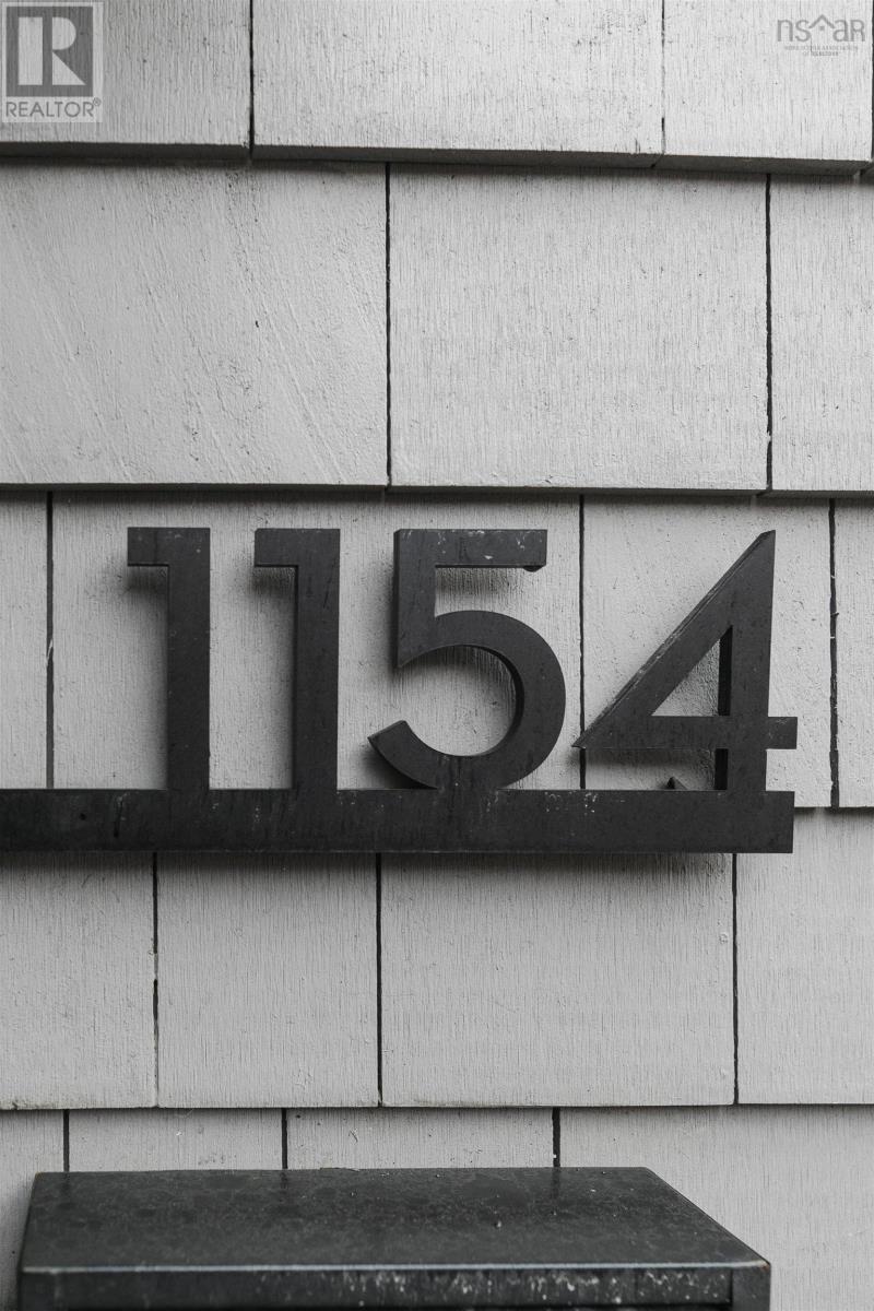 Property 3 of 49 of 1154 - 1156 Queen Street