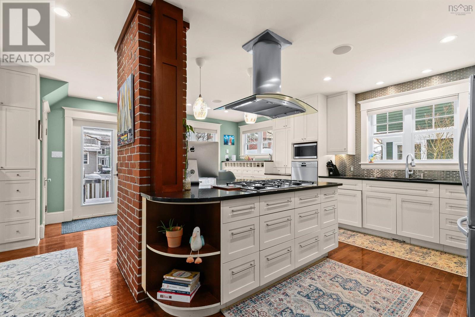 Property 12 of 49 of 1777 Cambridge Street