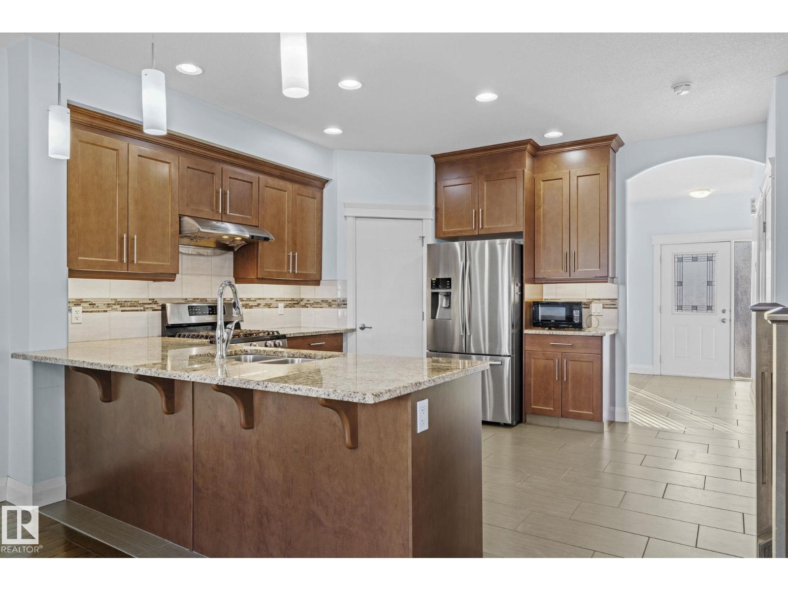 12913 124 ST NW - 10