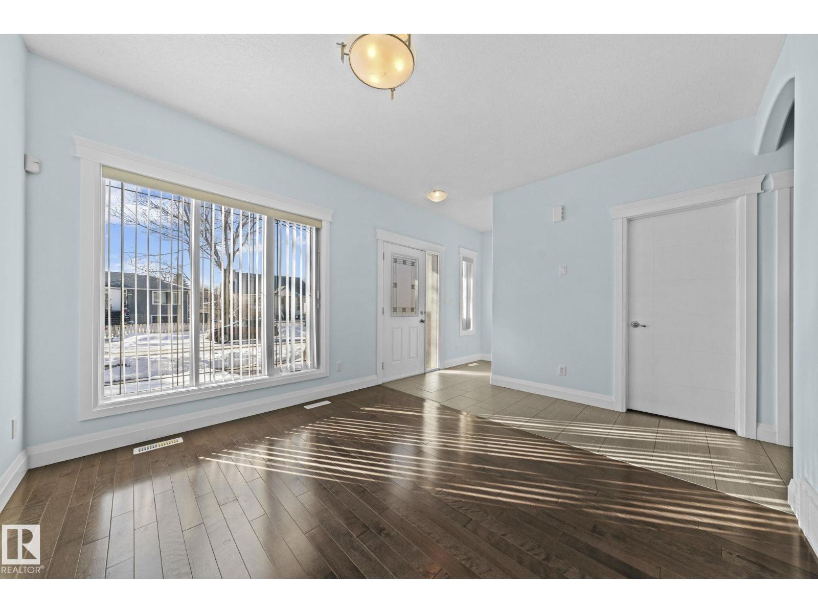 12913 124 ST NW - 5