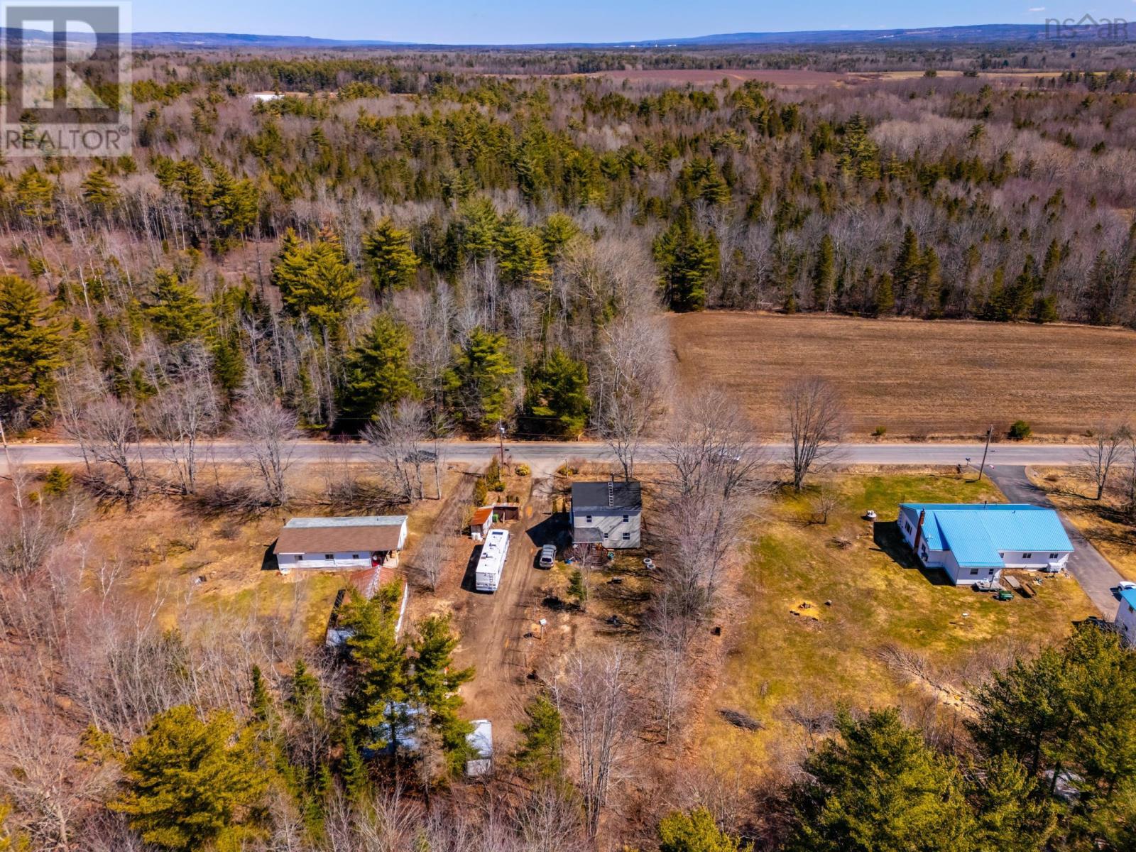 Property 10 of 46 of 139 Ruggles Road