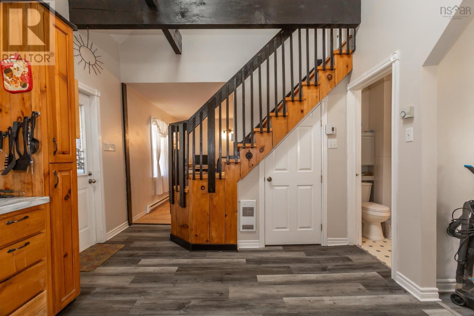 Property 18 of 46 of 139 Ruggles Road