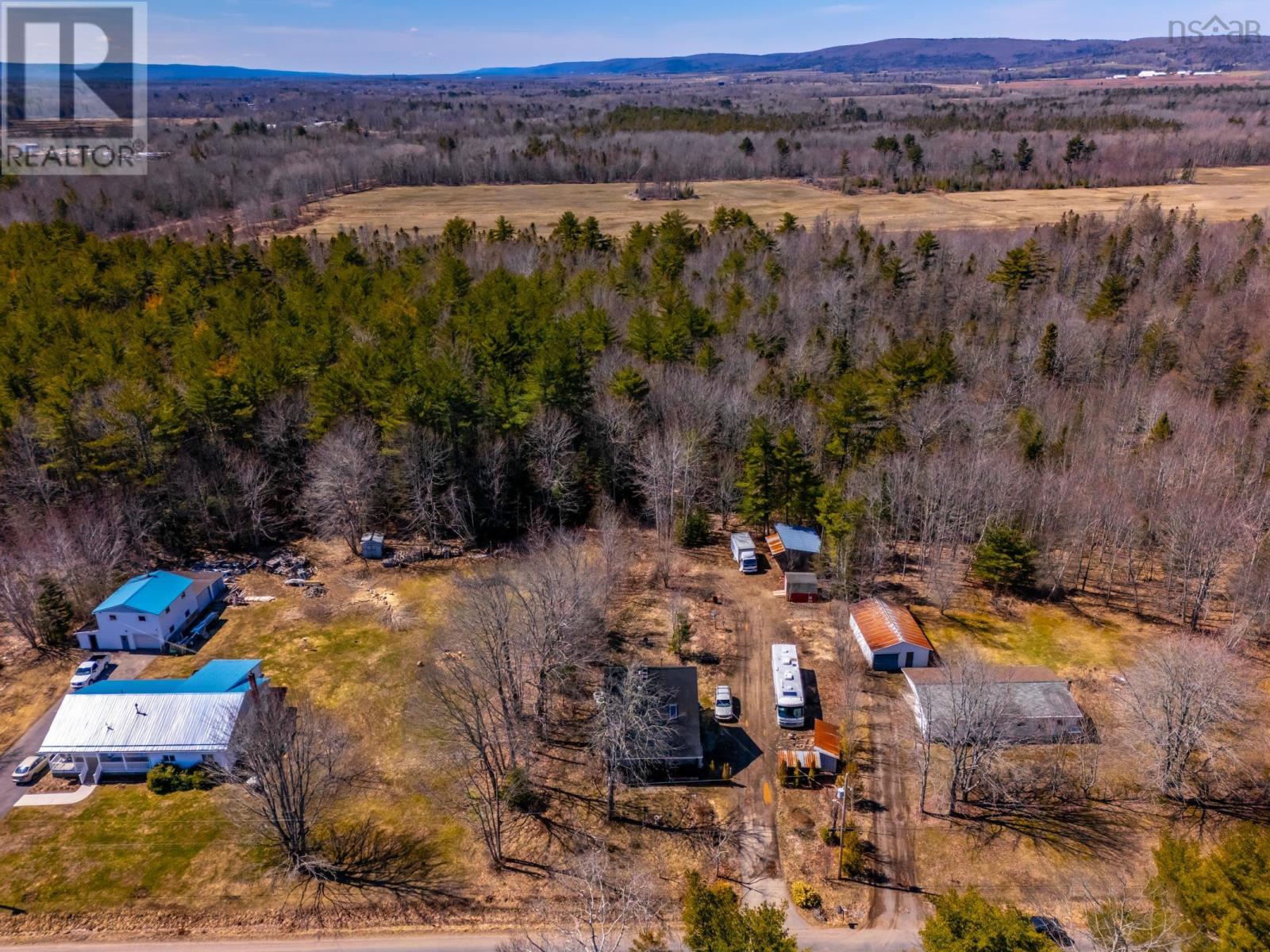 Property 9 of 46 of 139 Ruggles Road