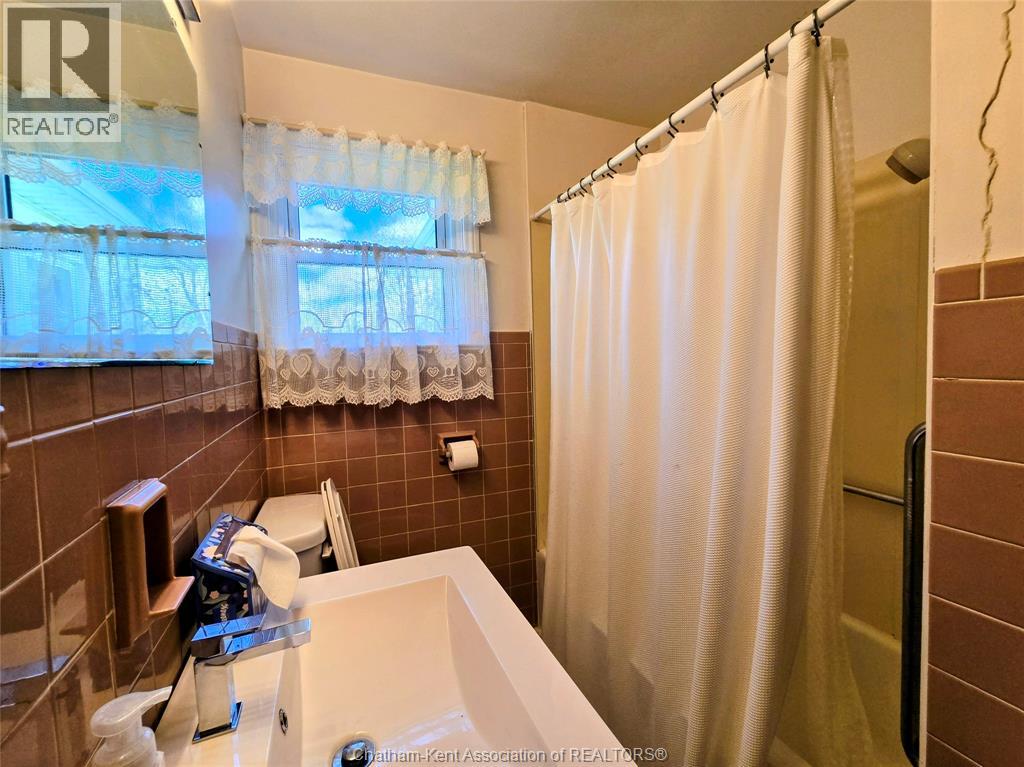 86 Lamila STREET, Thamesville, Ontario, N0P2K0 — Photo 16
