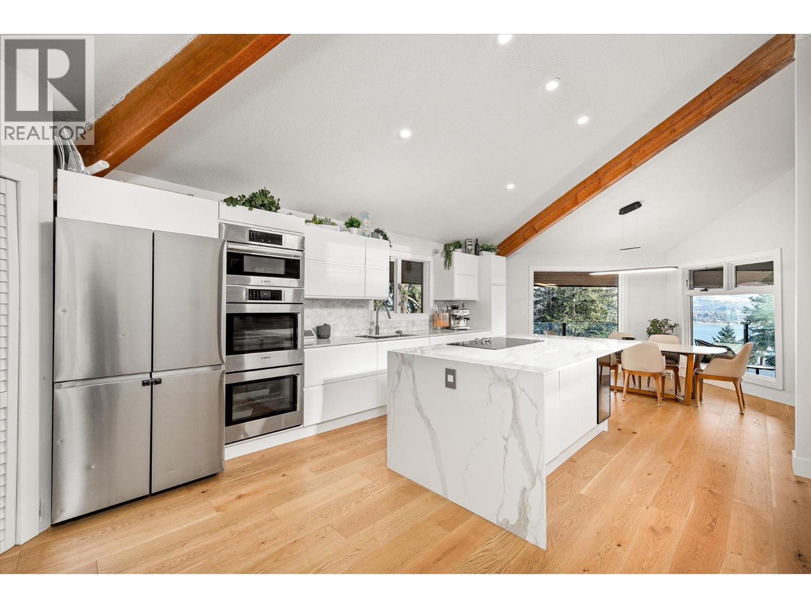  1446 Scott Crescent, West Kelowna