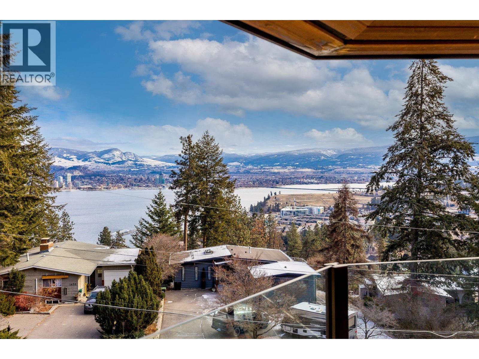  1446 Scott Crescent, West Kelowna