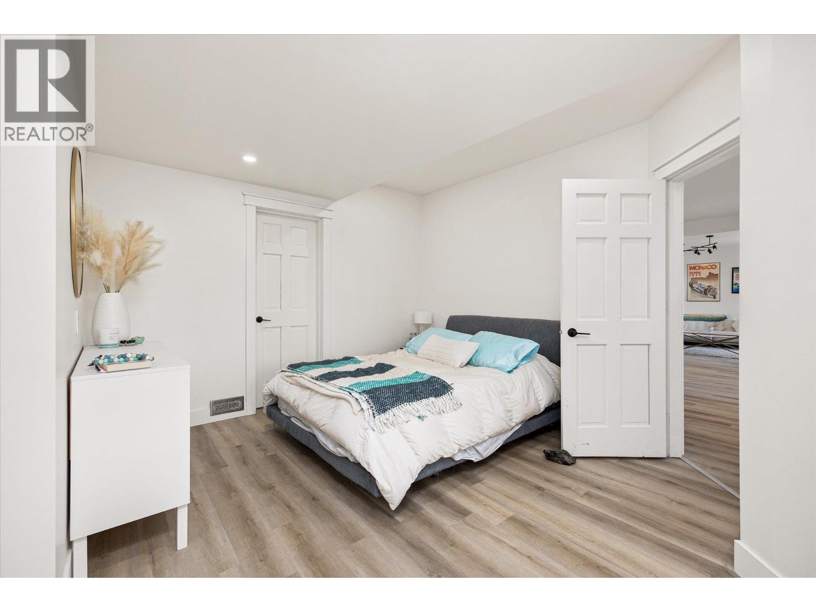  1446 Scott Crescent, West Kelowna