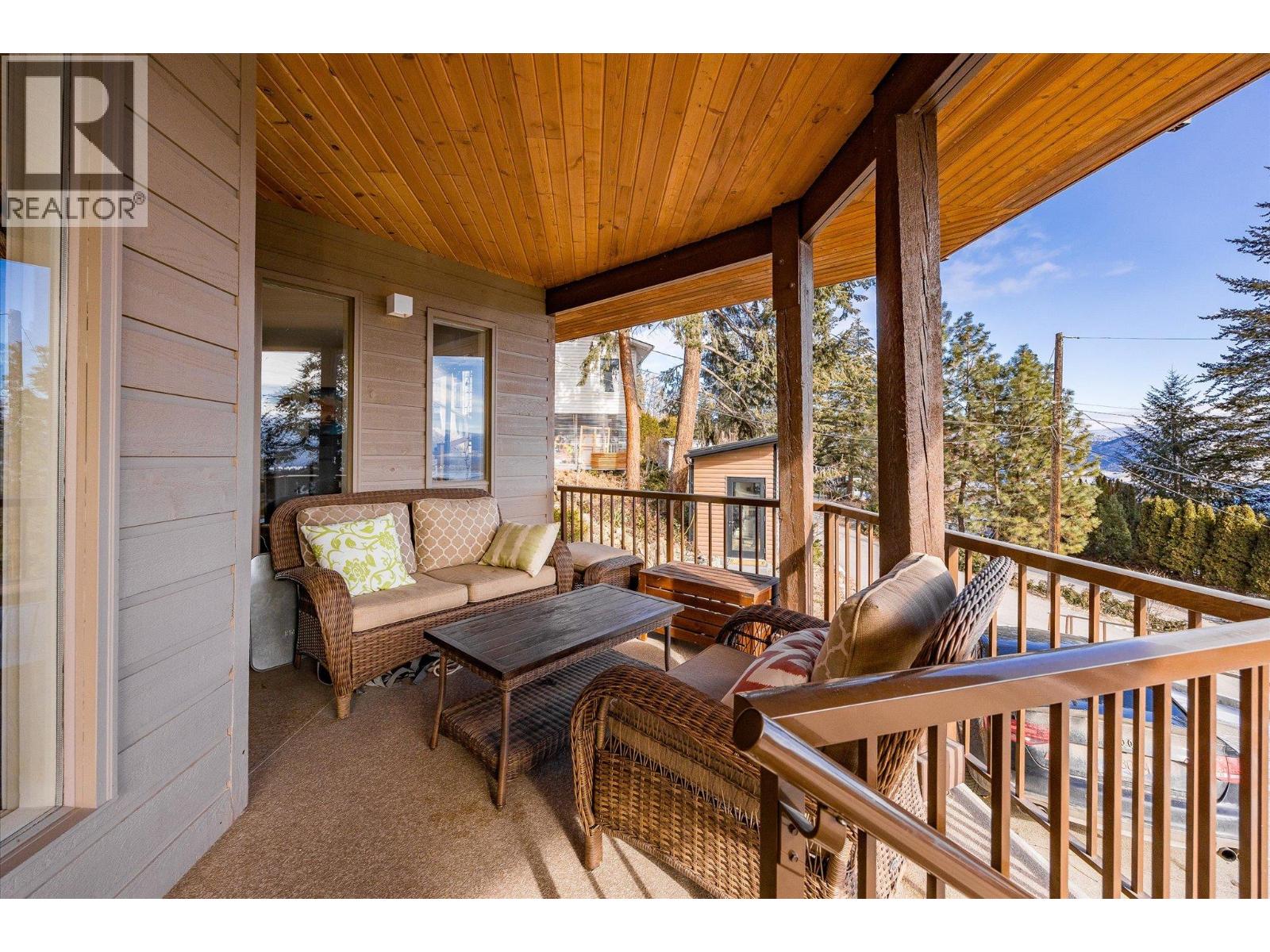  1446 Scott Crescent, West Kelowna