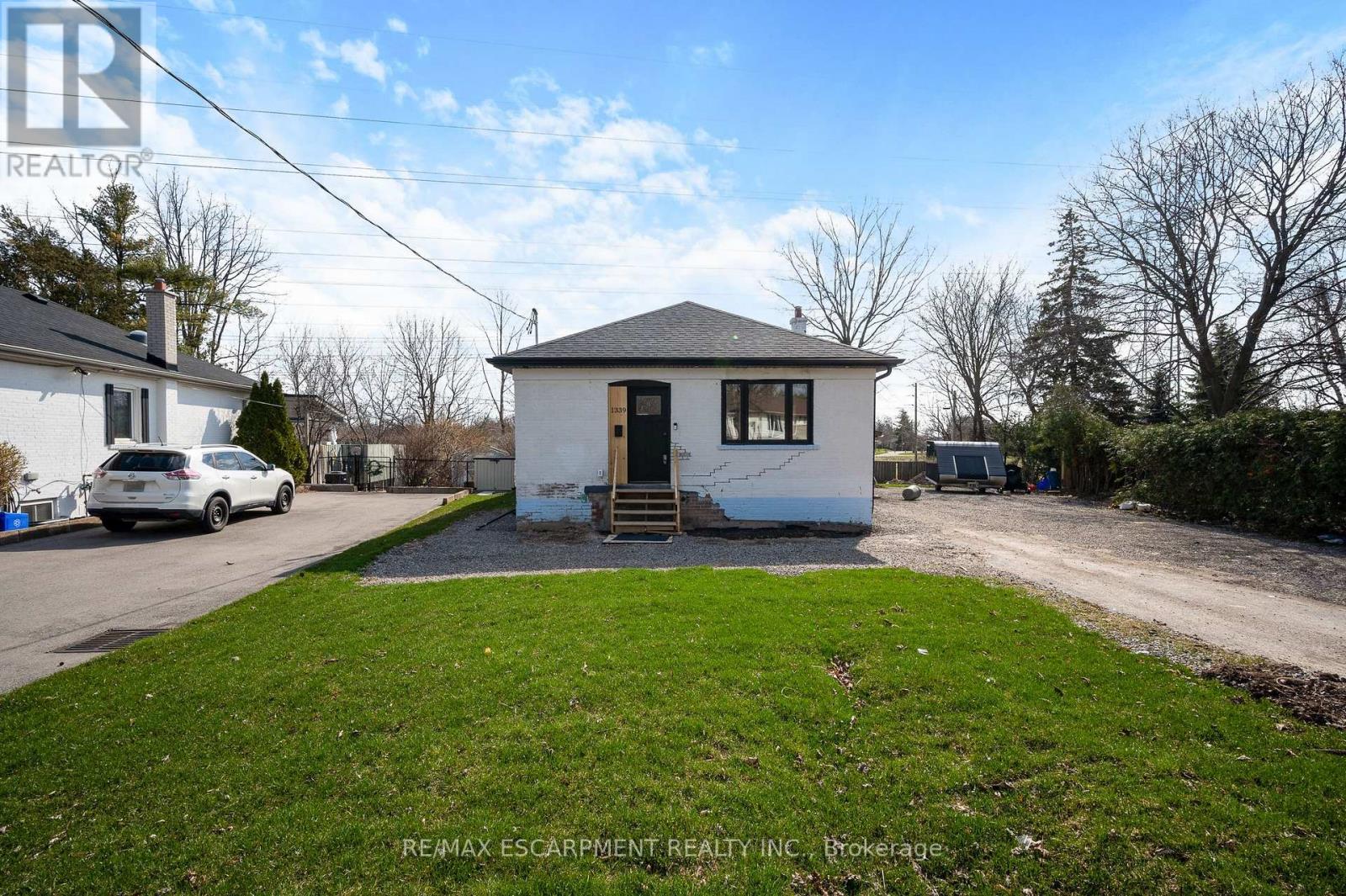 Fully renovated Legal Basement Apartment