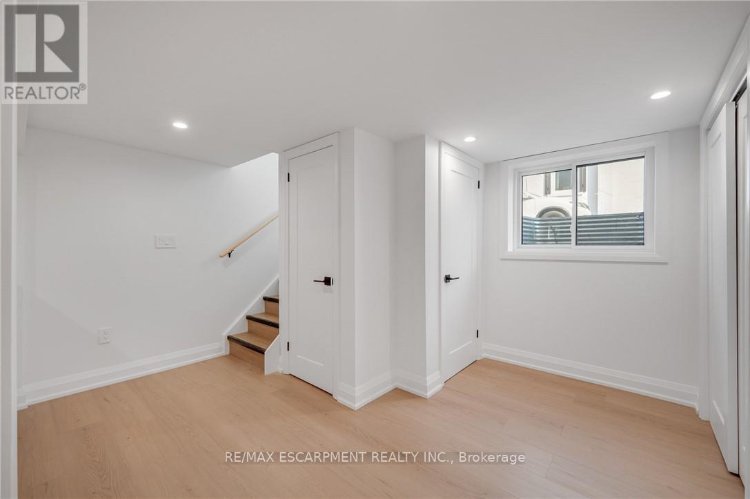 Entry way with storage and large windows