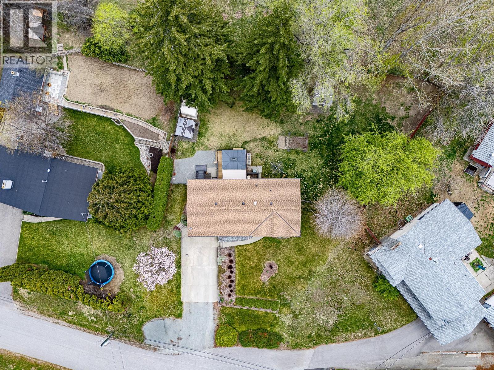  2545 Colleen Road, West Kelowna