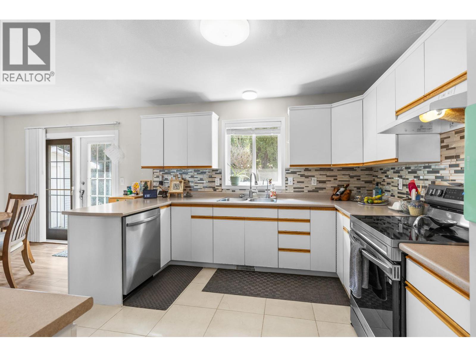  11822 Middleton Road, Lake Country