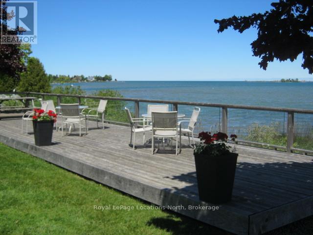 51 LIGHTHOUSE LANE W - 1