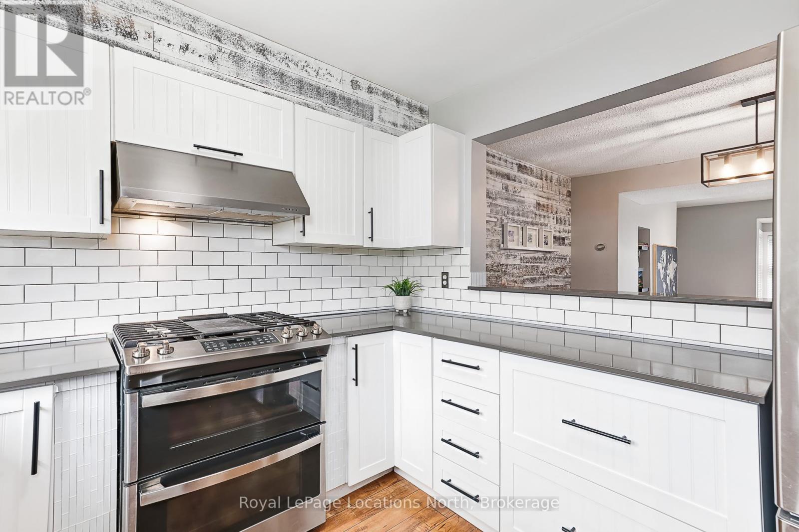 51 LIGHTHOUSE LANE W - 18