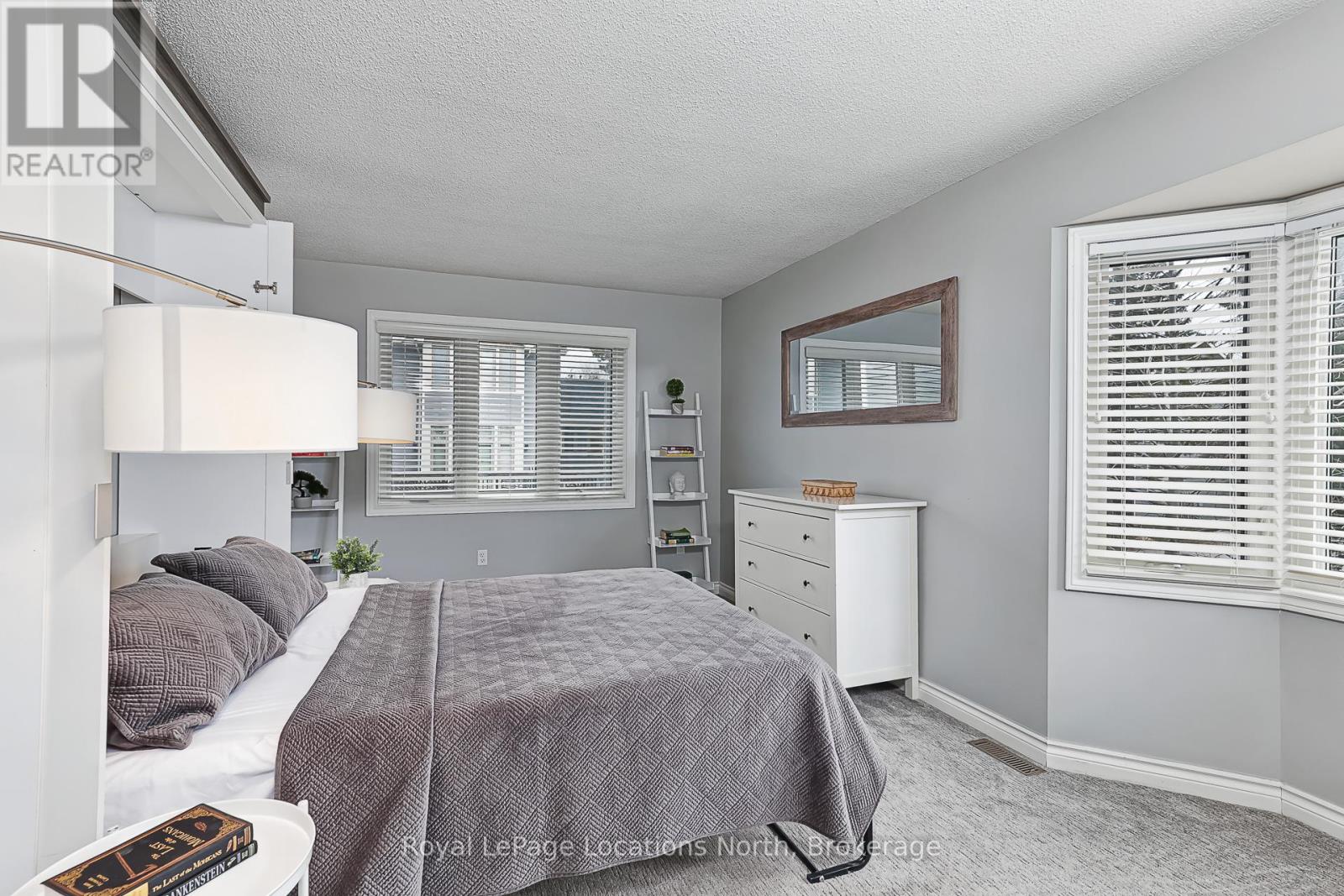 51 LIGHTHOUSE LANE W - 21