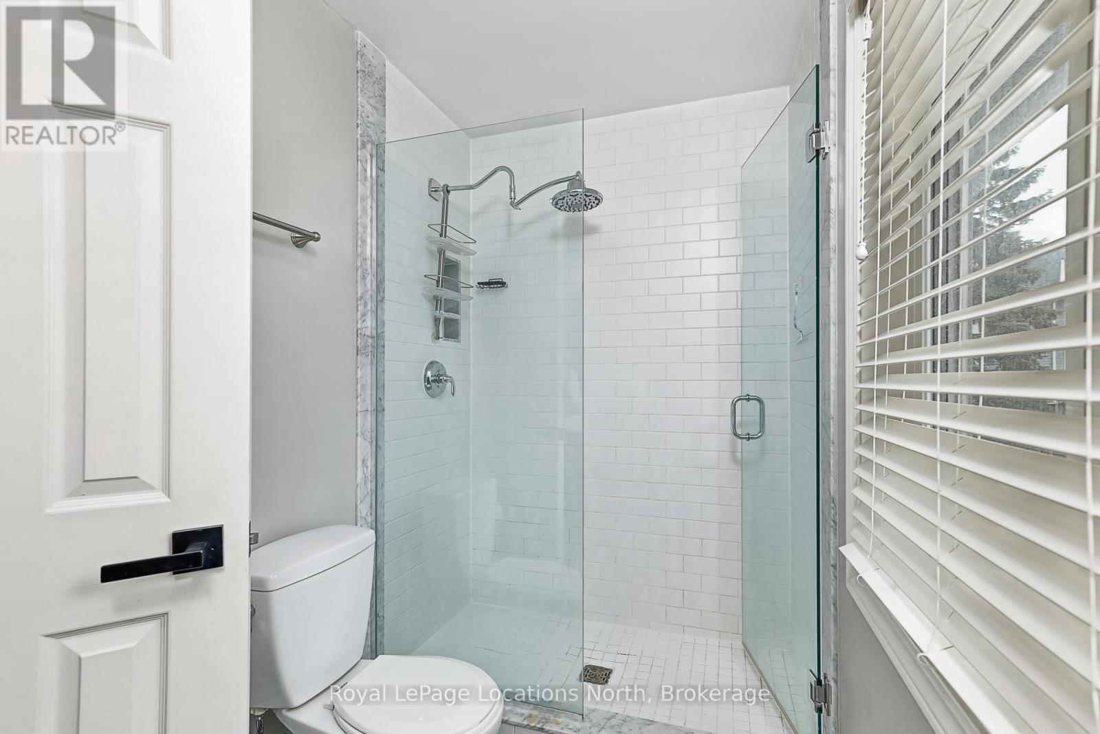 51 LIGHTHOUSE LANE W - 24