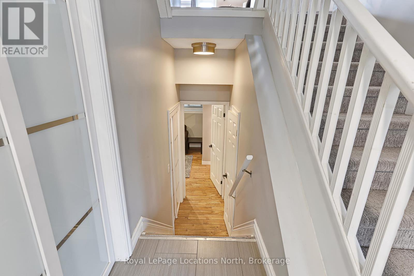 51 LIGHTHOUSE LANE W - 32
