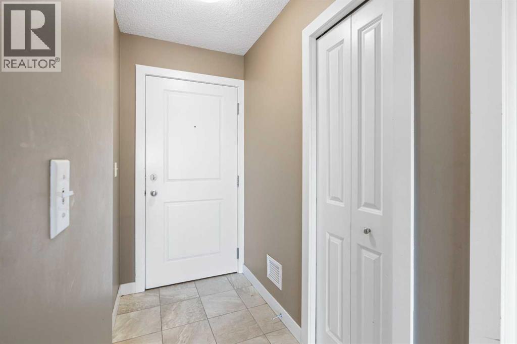 #312 5 SADDLESTONE WAY NE - 8