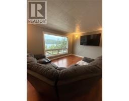 155 Main Road West thumbnail 4