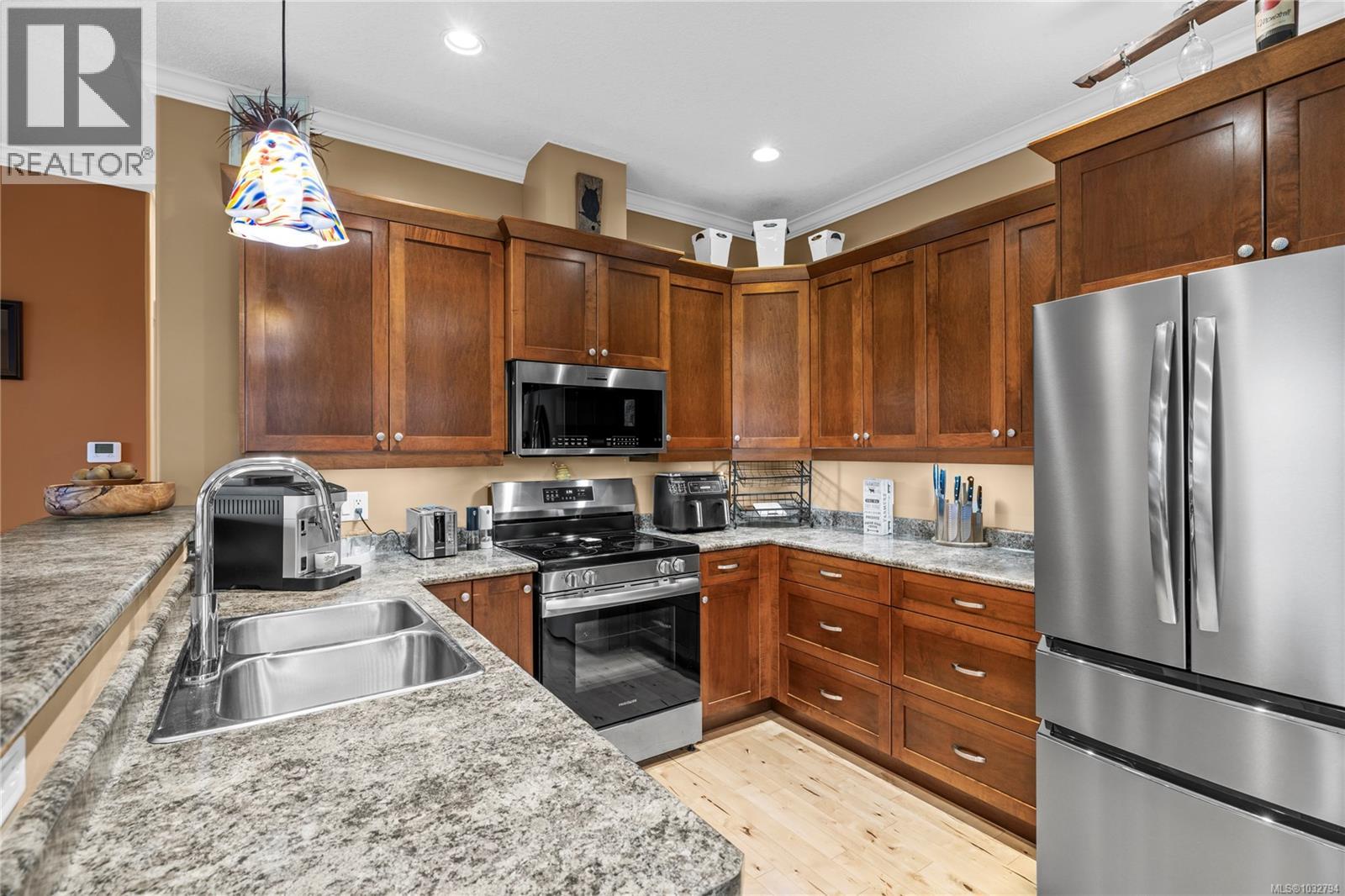 #8 5300 Gainsberg Rd - 3