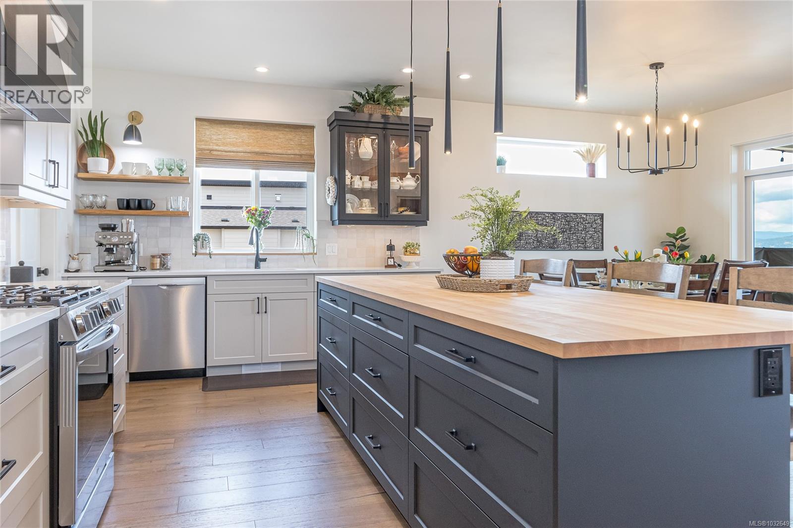 3155 WOODRUSH DR - 18