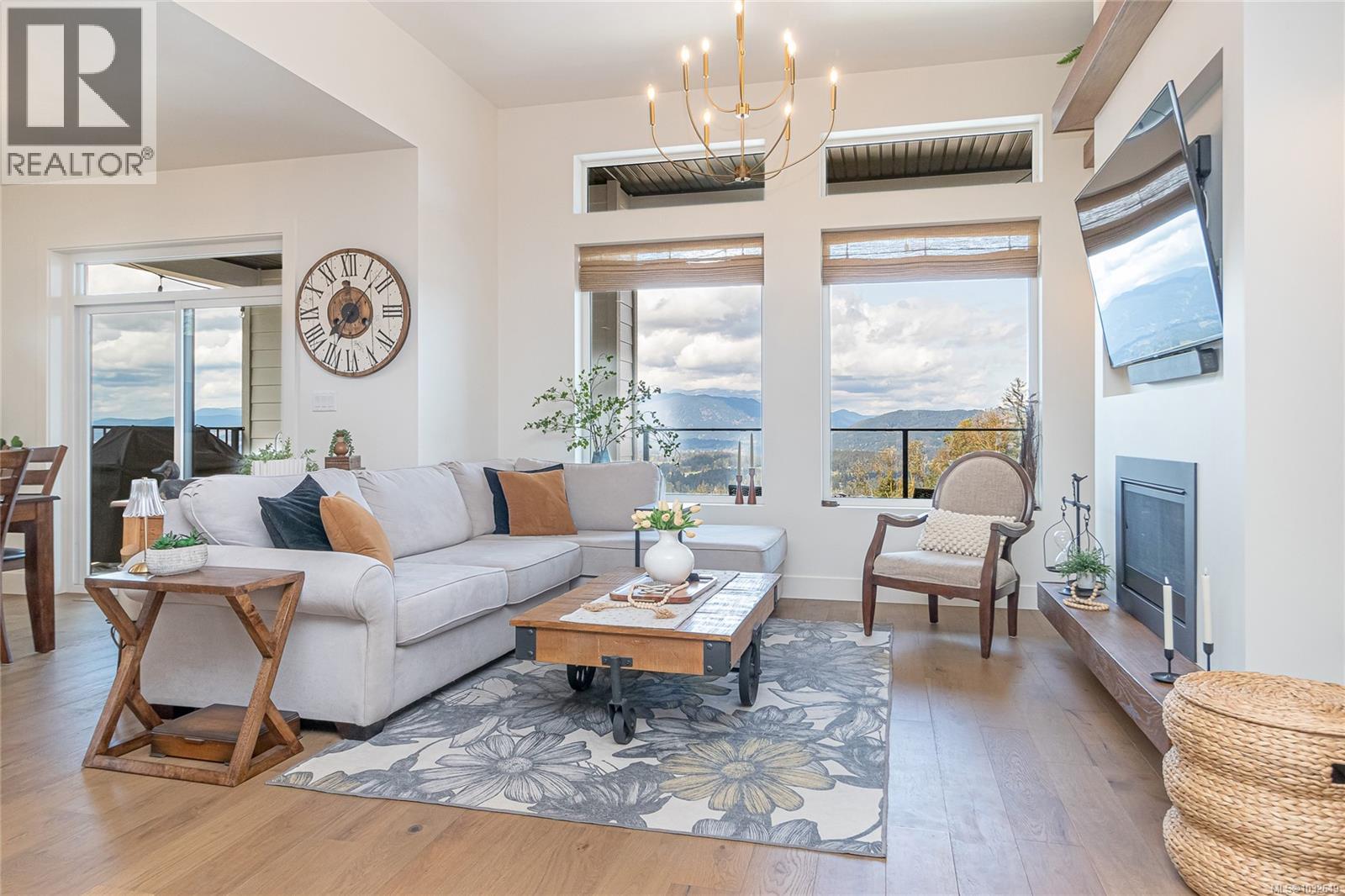 3155 WOODRUSH DR - 6