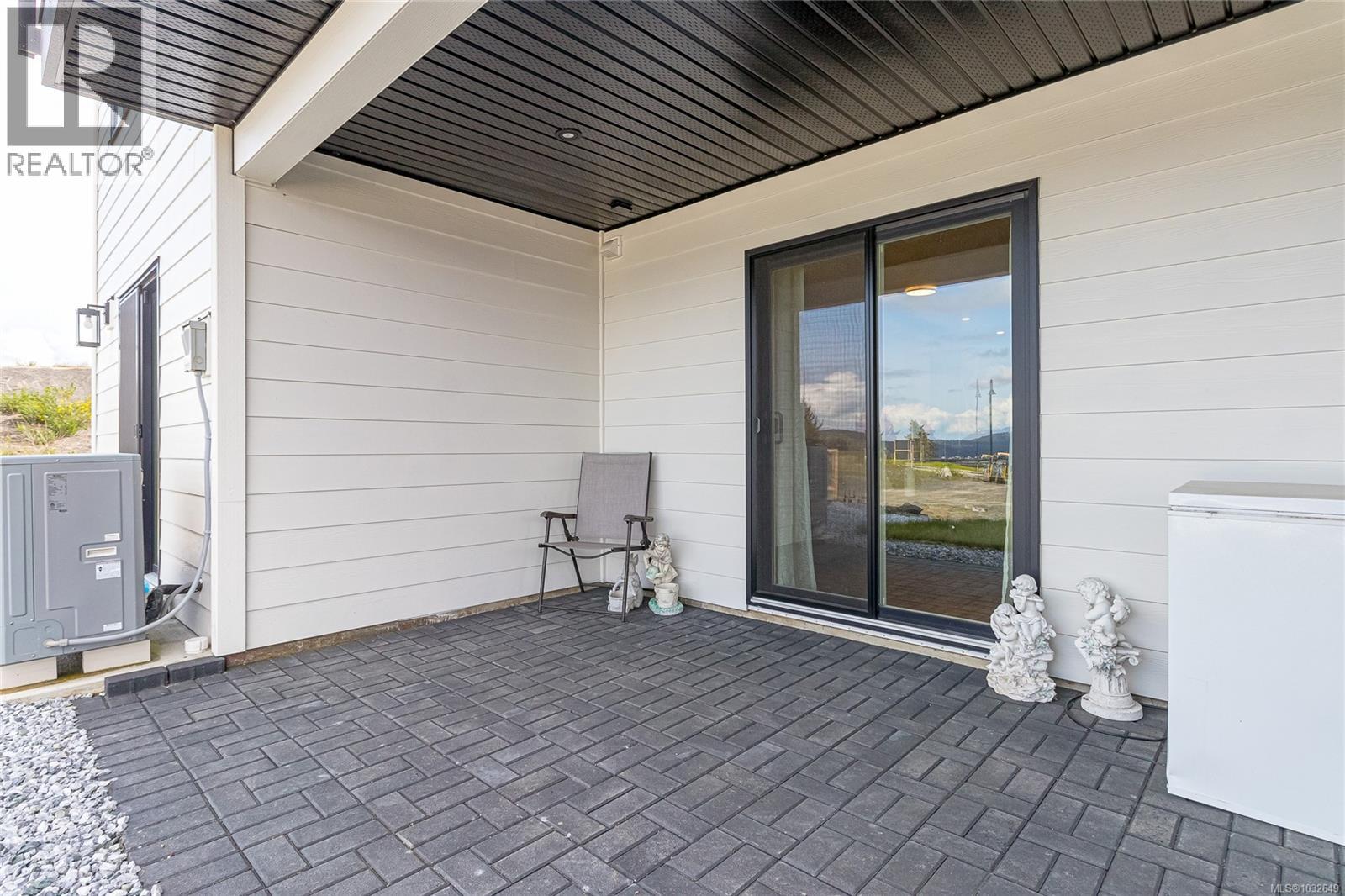 3155 WOODRUSH DR - 76