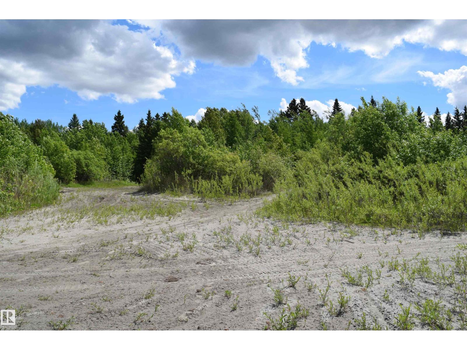 400 12272 Twp Rd 602 - 9