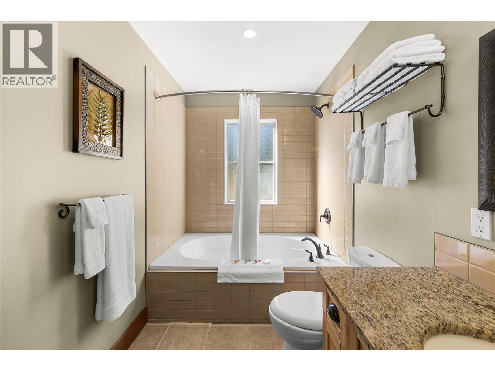 #10 16321 Woolgar Road - 18