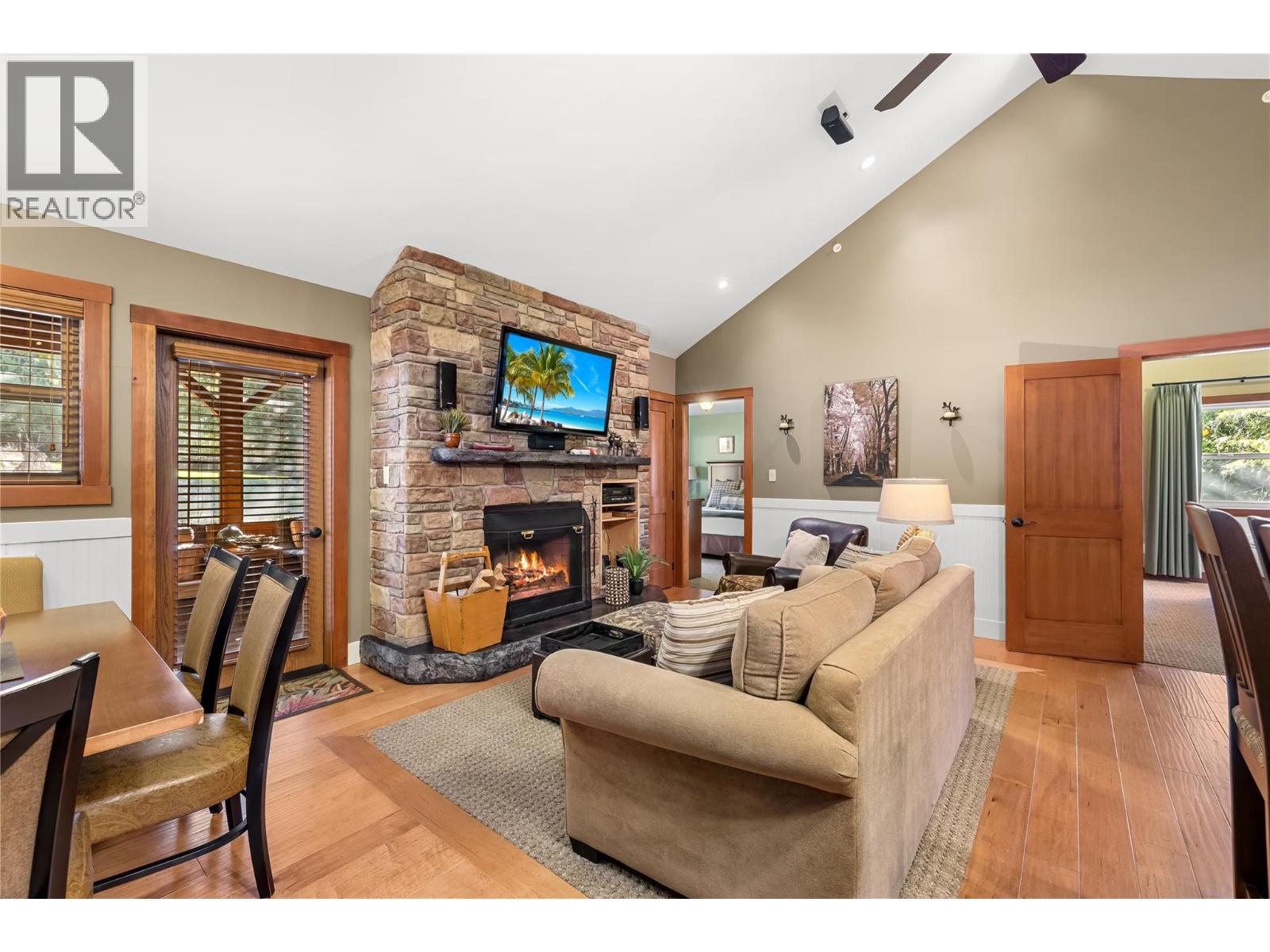 #10 16321 Woolgar Road - 4