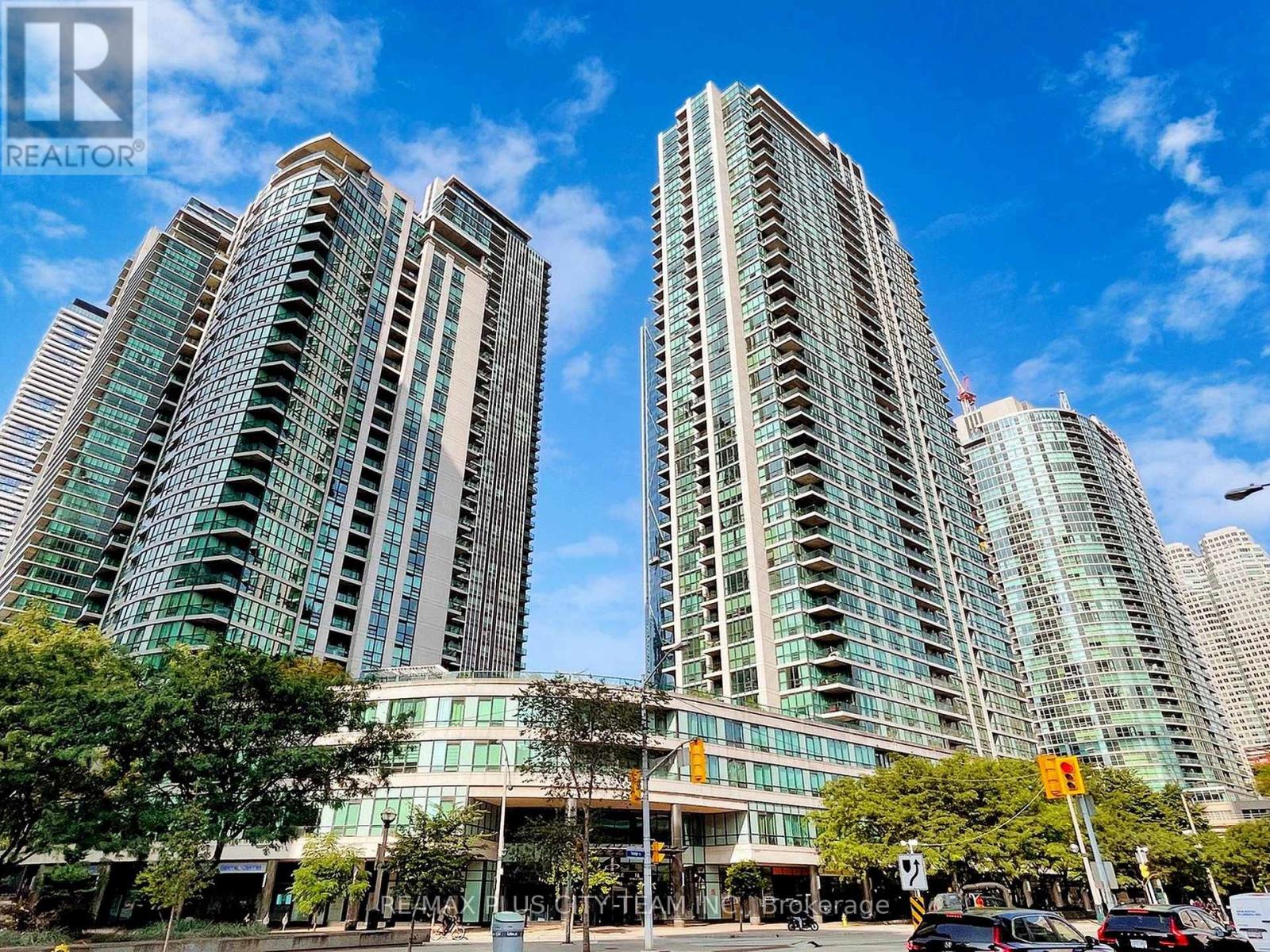 #502 16 YONGE STREET - 2