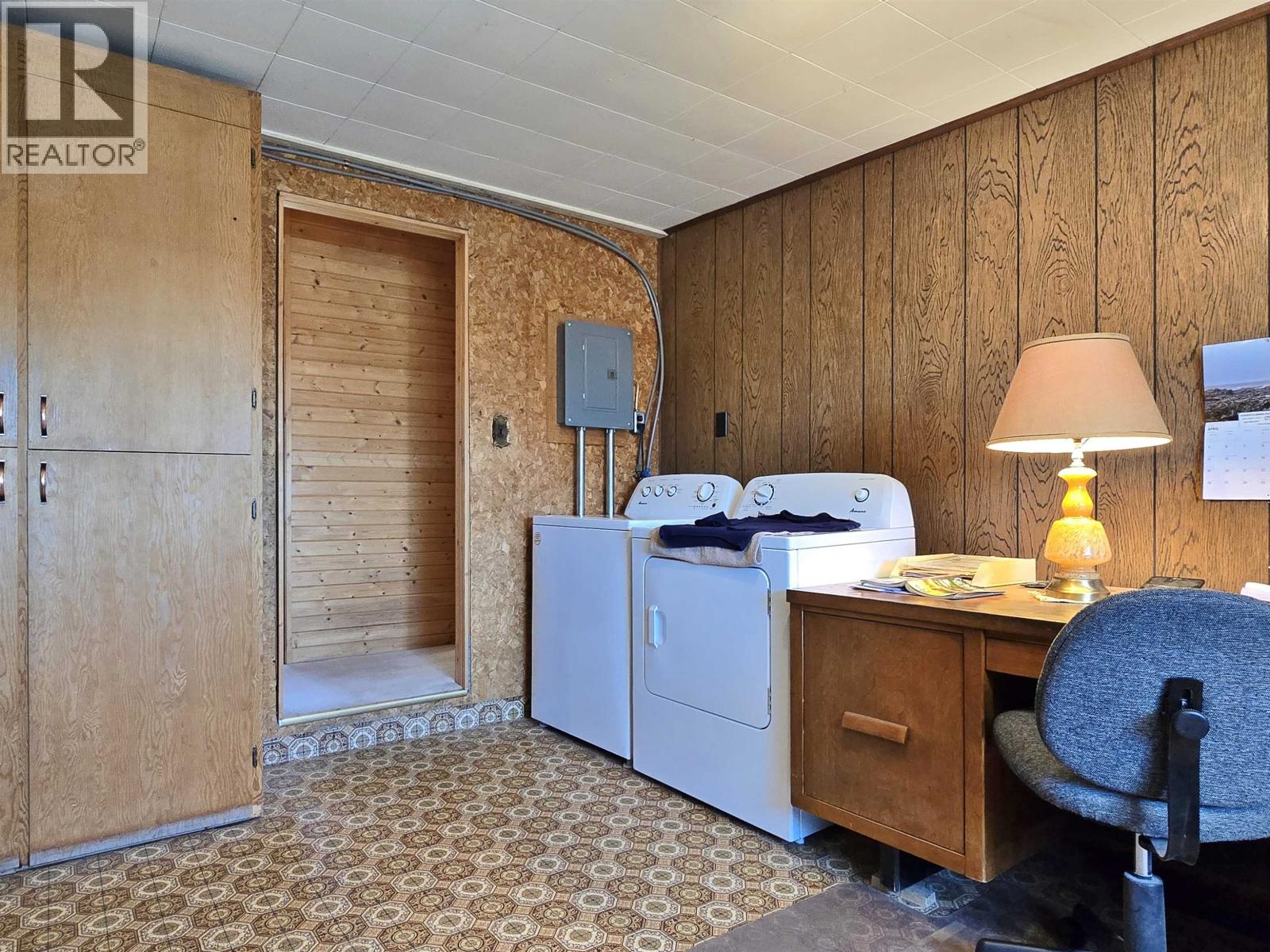 1616 MALLARD DRIVE - 27