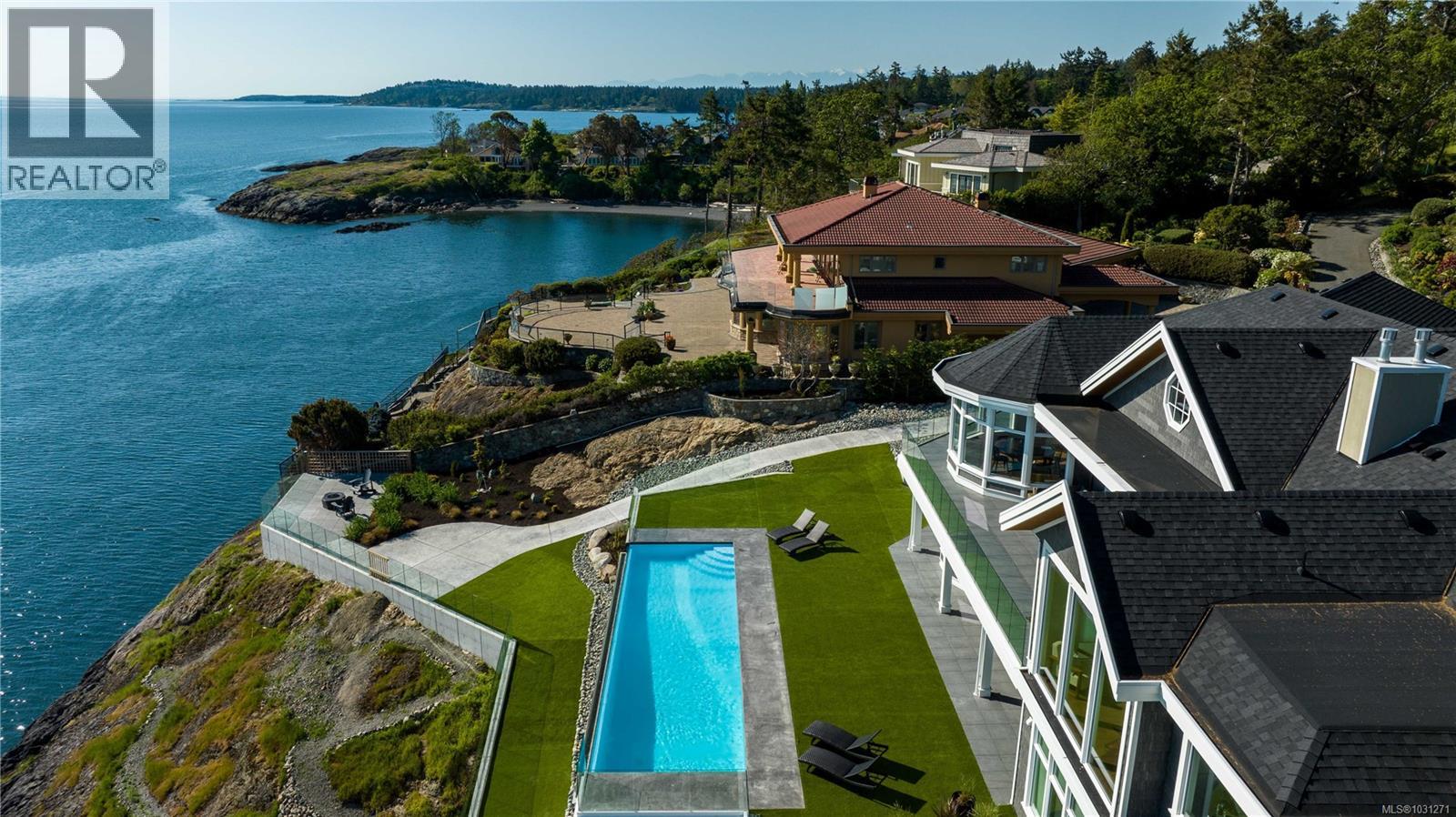  4585 Leyns Road, Saanich