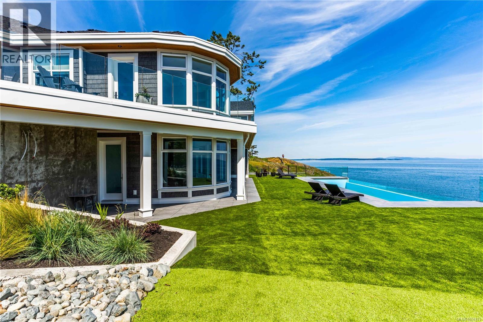  4585 Leyns Road, Saanich