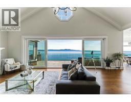 Storage - 4585 Leyns Rd, Saanich, BC V8N3A1 Photo 12