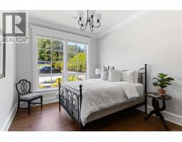 4585 Leyns Rd, Saanich, BC V8N3A1 Photo 42