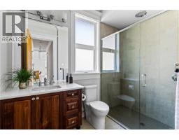 4585 Leyns Rd, Saanich, BC V8N3A1 Photo 43