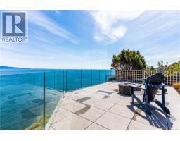 4585 Leyns Rd, Saanich, BC V8N3A1 Photo 59
