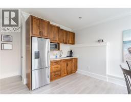 4585 Leyns Rd, Saanich, BC V8N3A1 Photo 76