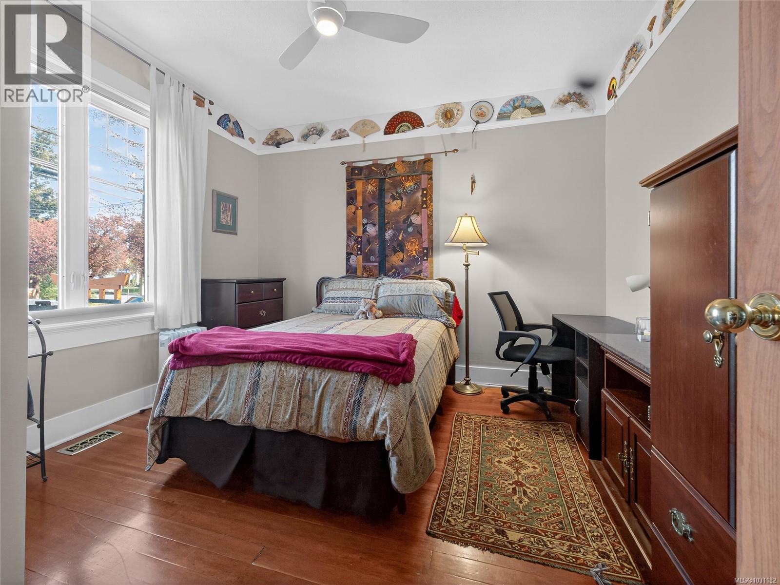 1419 Haultain St - 17