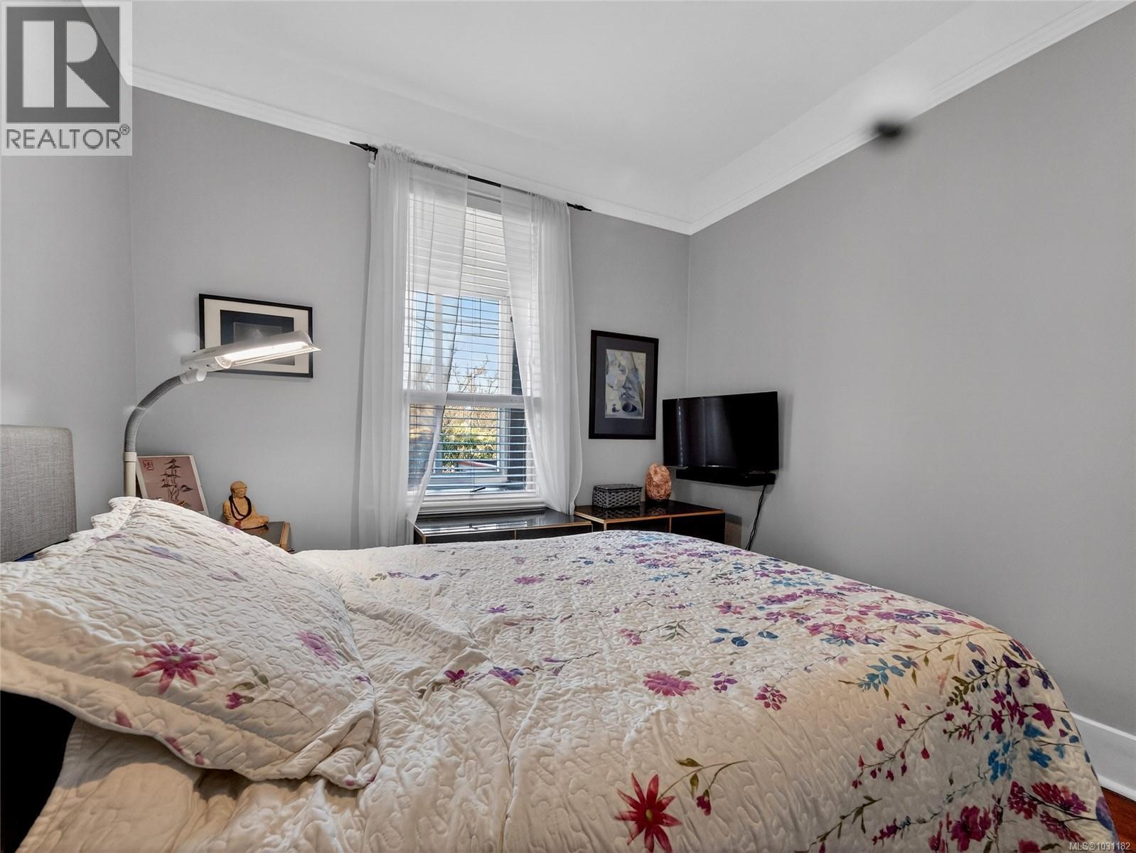 1419 Haultain St - 20