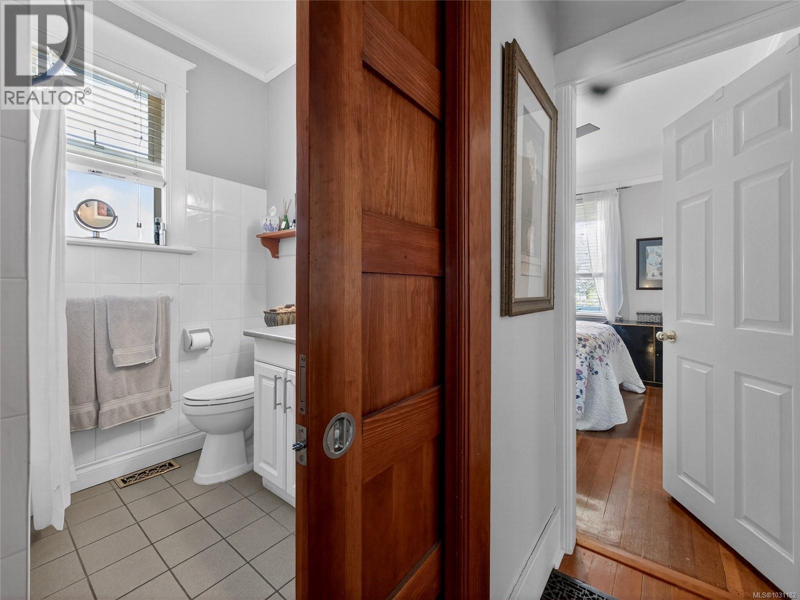 1419 Haultain St - 24