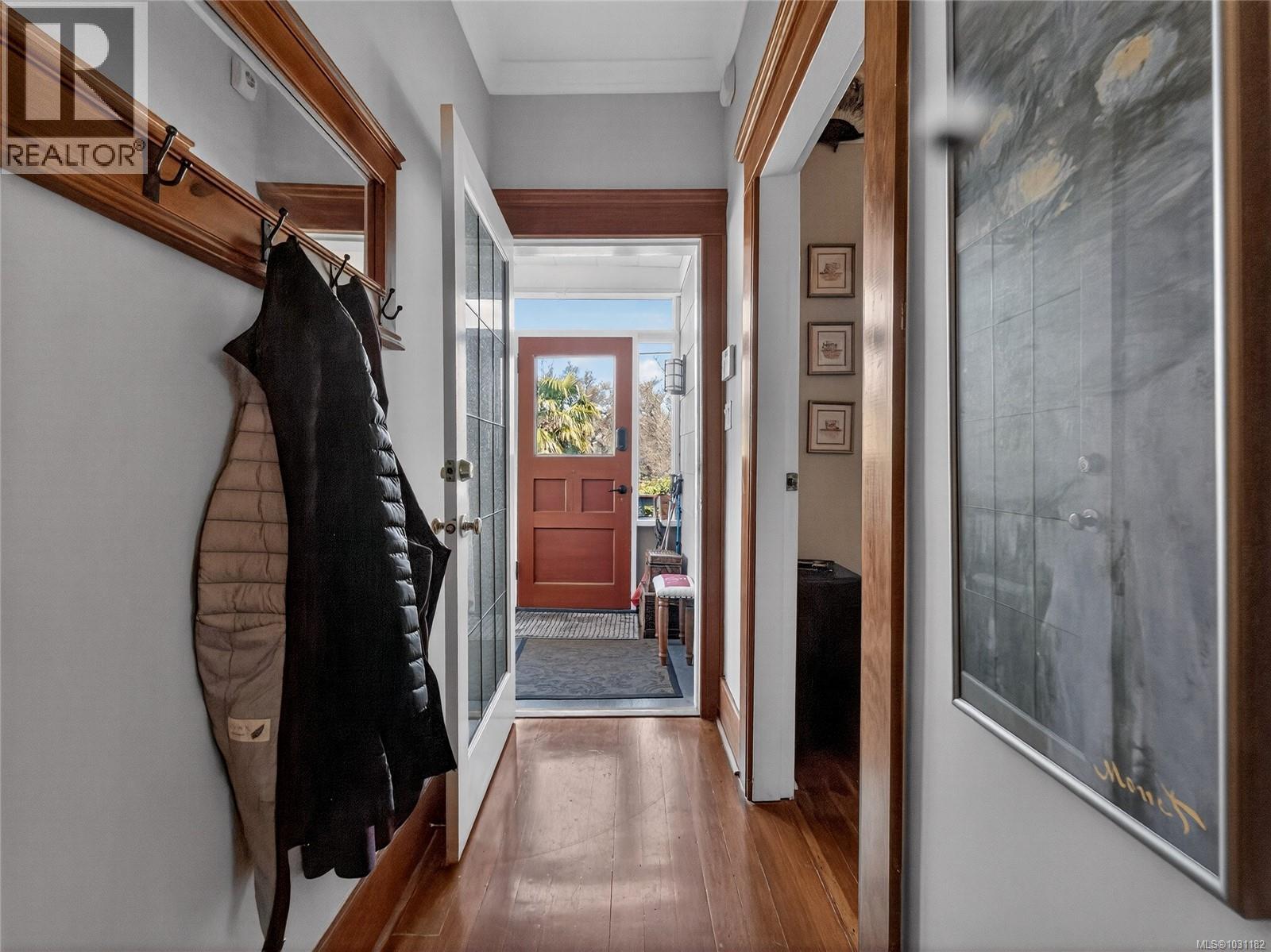 1419 Haultain St - 5