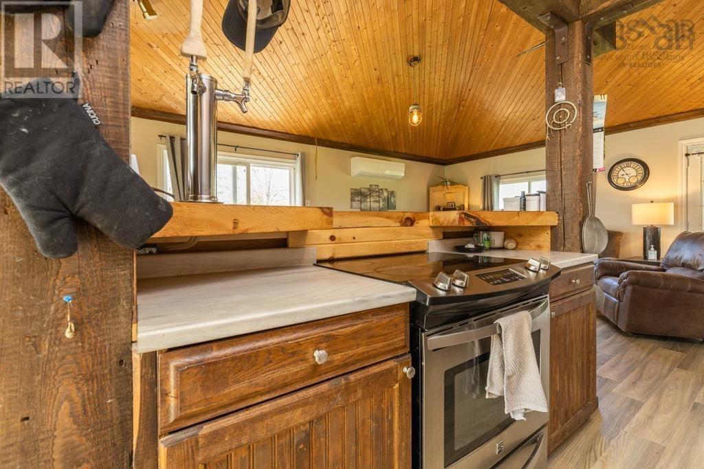 Property 11 of 31 of 1256 Upper Clyde Road