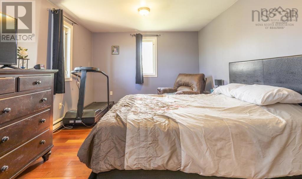 1256 Upper Clyde Road - 19