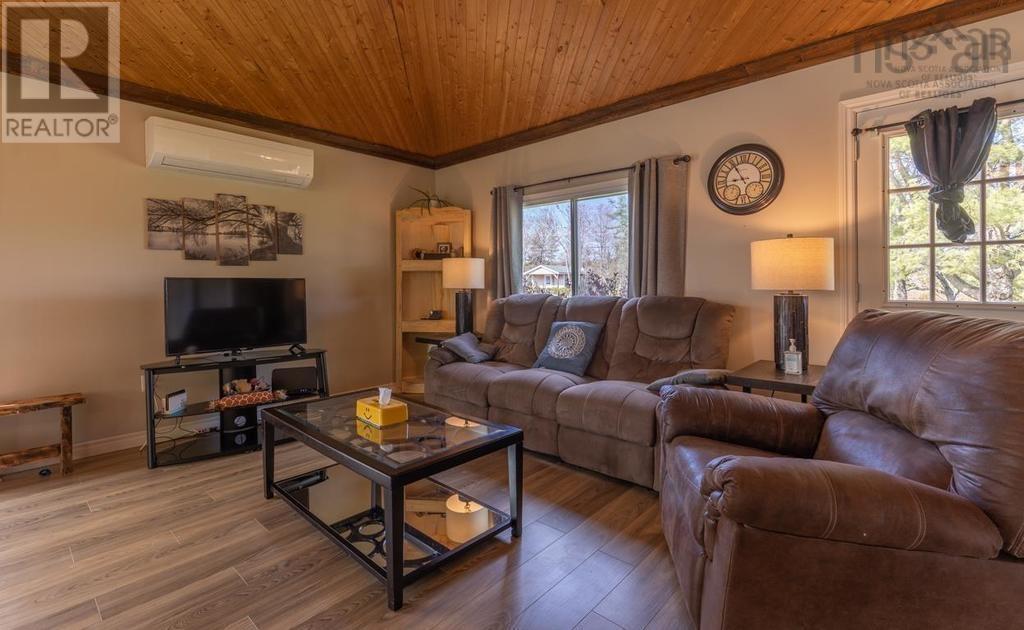 1256 Upper Clyde Road - 15